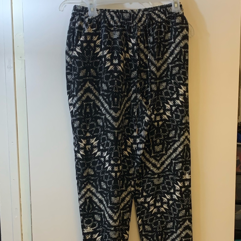 Pants with pockets